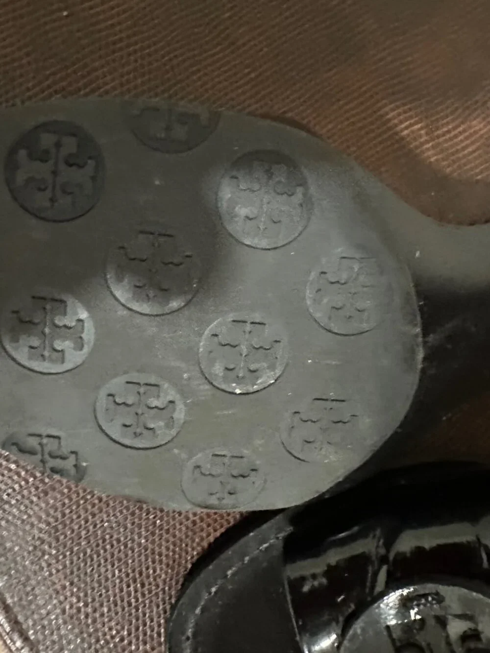 Tory Burch these tory